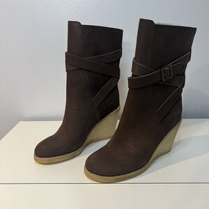 See by Chloe Nubuck Wedge Boots Shoes Mid Calf Wrap Around Strap Buckle 6 6.5‎